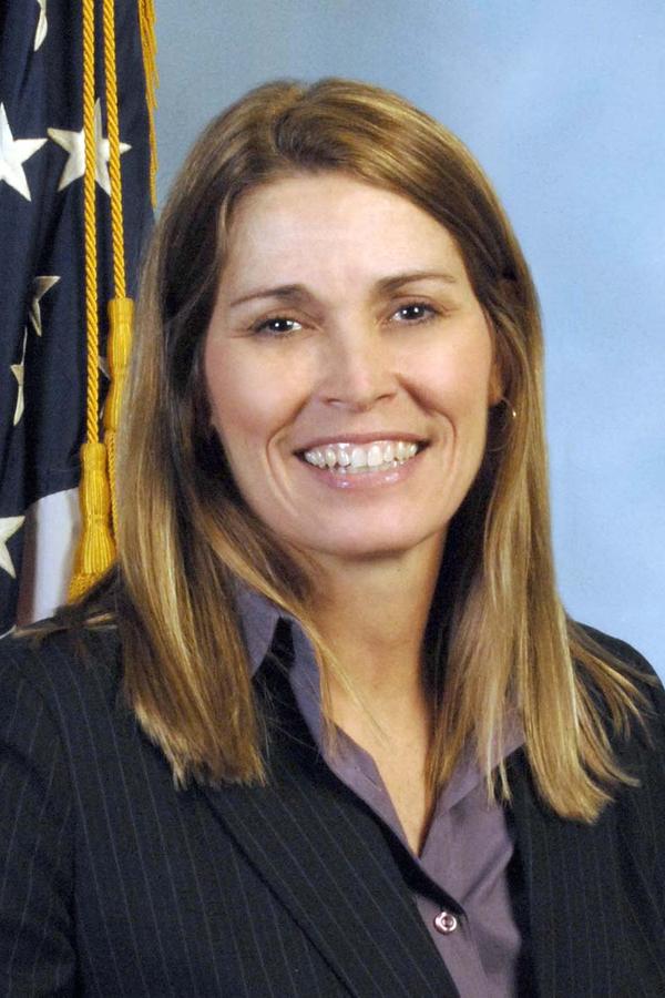 Fbi Names Angela Byers As New Special Agent In Charge Of Cincinnati Office Tickle The Wire